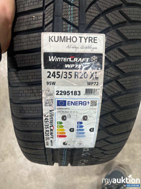 Artikel Nr. 435830: Kumho Tyre Wintercraft 245/35 R 20 XL 