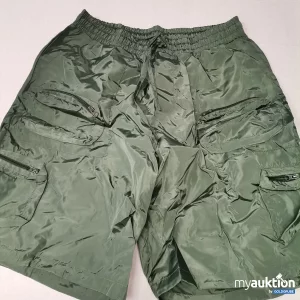Auktion Elastic Cargo Shorts 