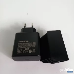 Auktion Samsung Travel Adapter 