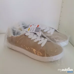 Auktion Sneaker 