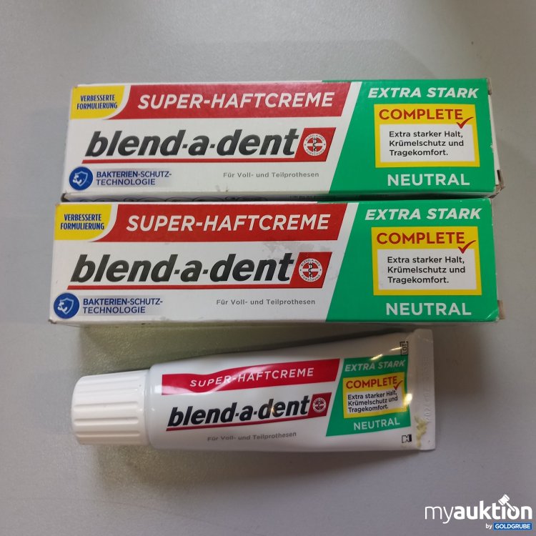 Artikel Nr. 772908: Blend a dent super Haftcreme 3x47g