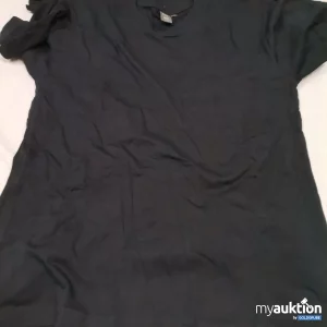 Auktion Identity Shirts 