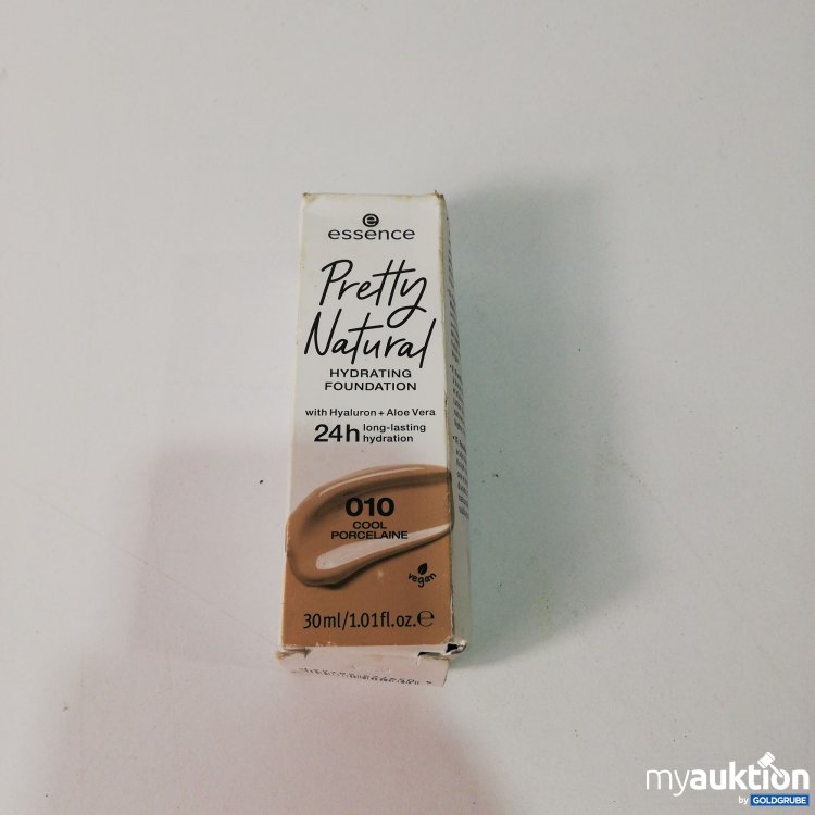 Artikel Nr. 787938: Essence Pretty Natural Hydrating Foundation 010 30ml