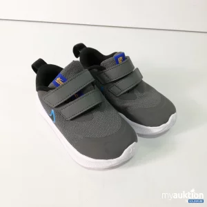 Artikel Nr. 389950: Nike Kinderschuhe 23.5