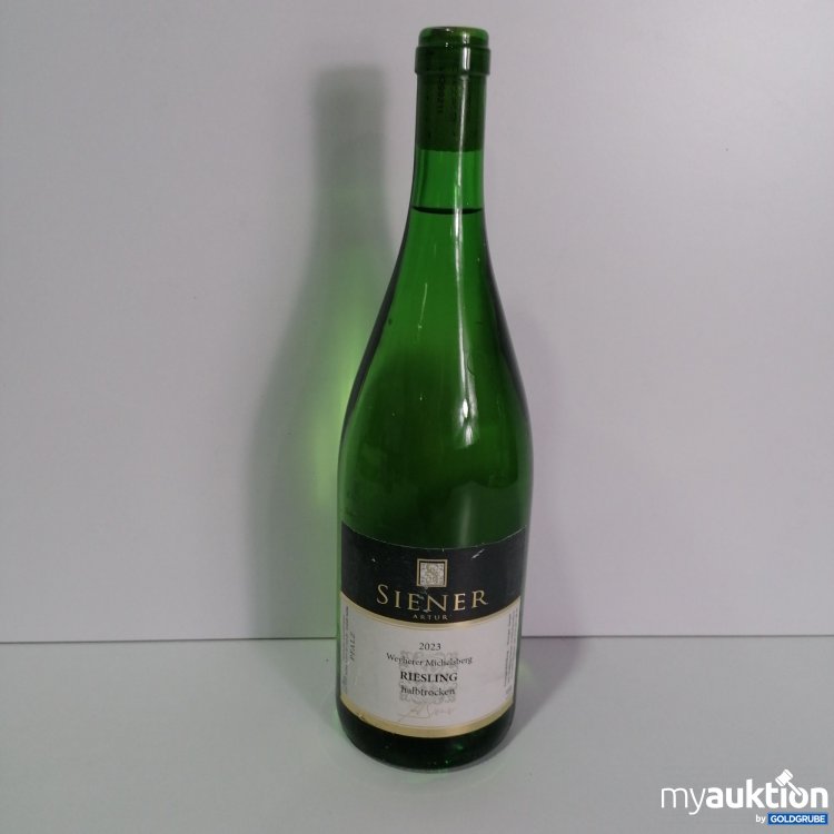 Artikel Nr. 779962: Siener Artur Riesling halbtrocken 0.75