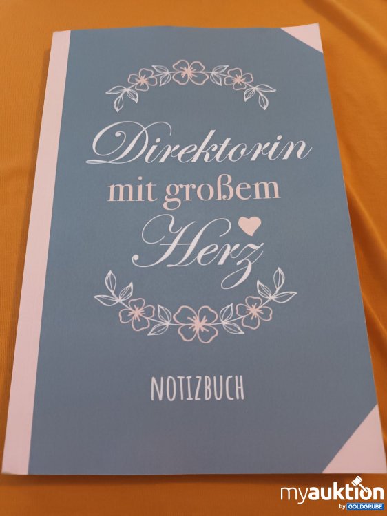 Artikel Nr. 347963: Direktorin mit großem Herz