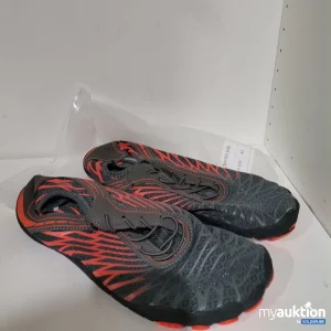 Auktion Barfuß Schuh